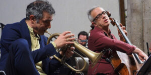 Sulle rotaie della musica. L’affascinante viaggio di Paolo Fresu e Giovanni Sollima al Teatro Regio di Parma